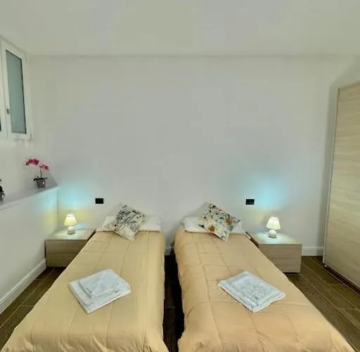 Pisces - Oasi Di * Менаджо